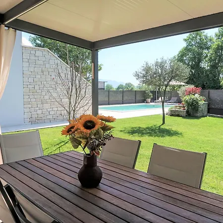 Holiday home Lora By Interhome *