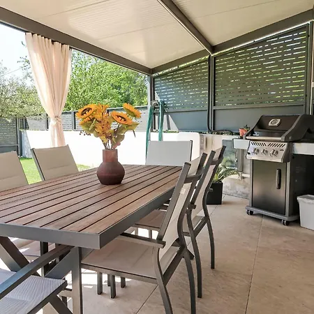 Holiday home Lora By Interhome *